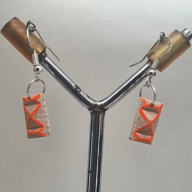 Boucles d'oreilles pendantes en hêtre